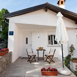 Kuca Za Odmor Nall Apartman