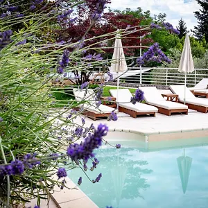 Nada Guest house
